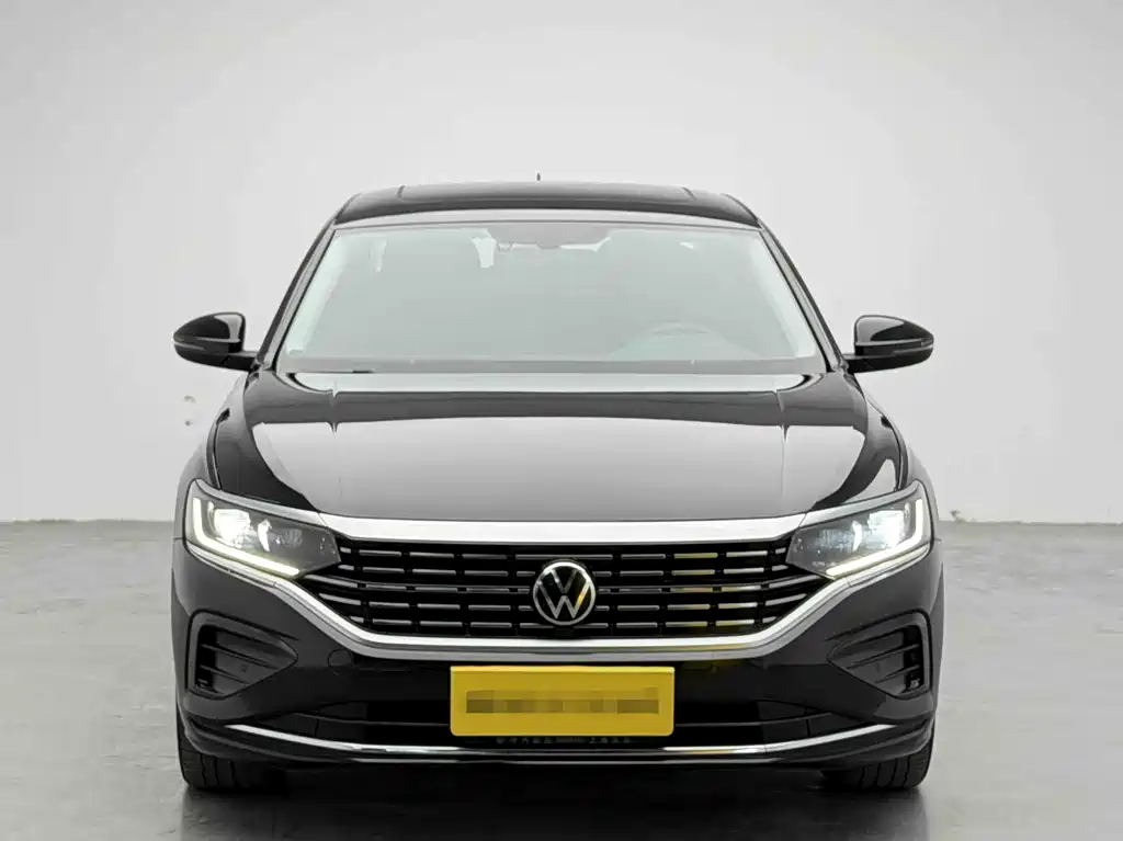 Volkswagen Passat 2024 380TSI Elite