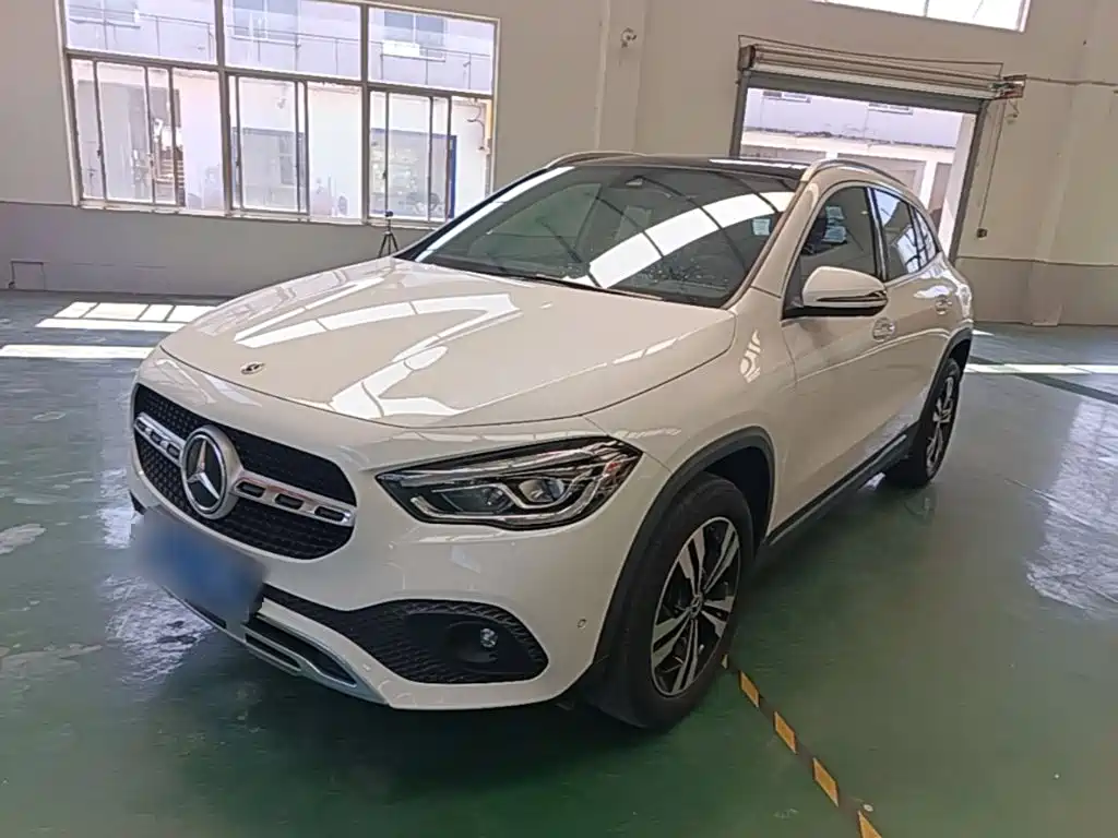 Mercedes-Benz GLA — миниатюра 2
