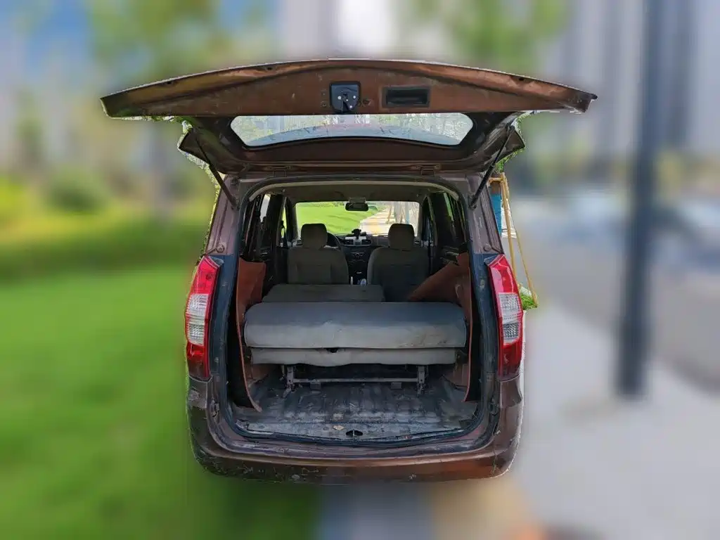 Wuling Hongguang — миниатюра 20