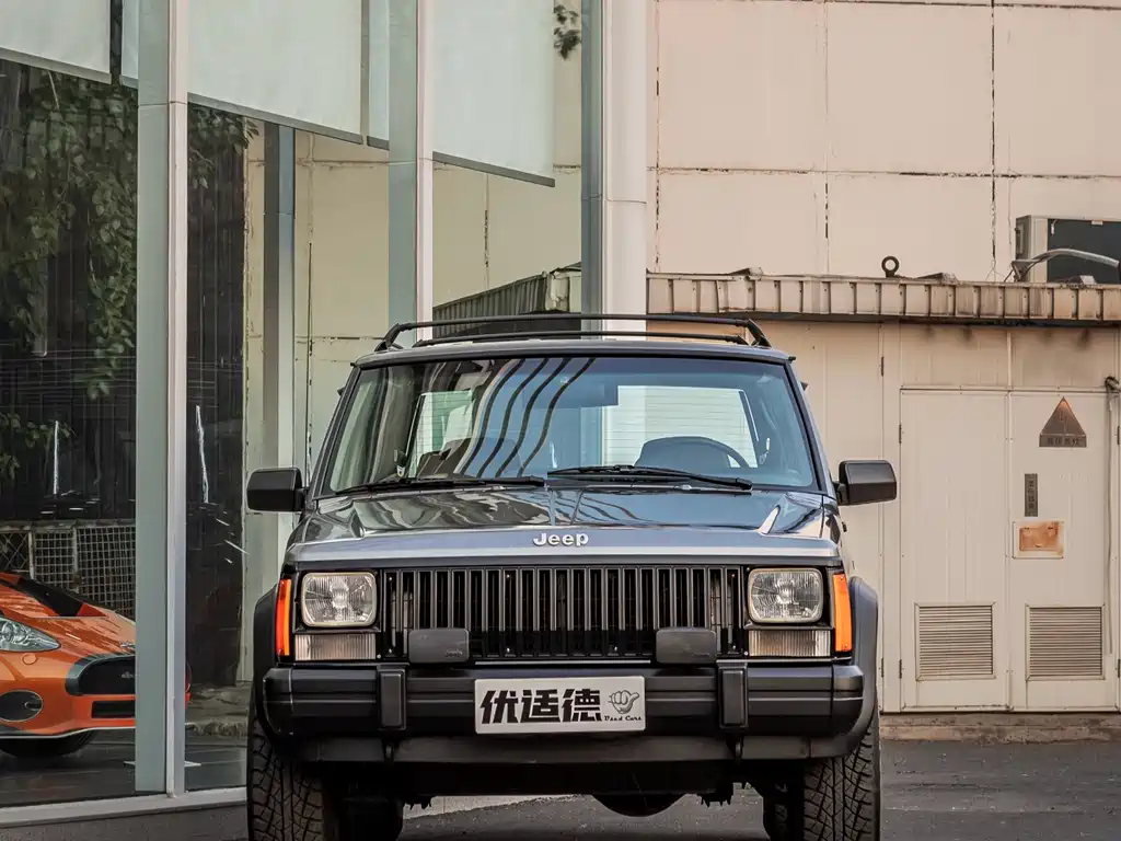 Jeep BAIC JEEP 02 4.0L MT