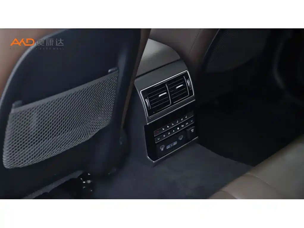 Jaguar XFL — миниатюра 9