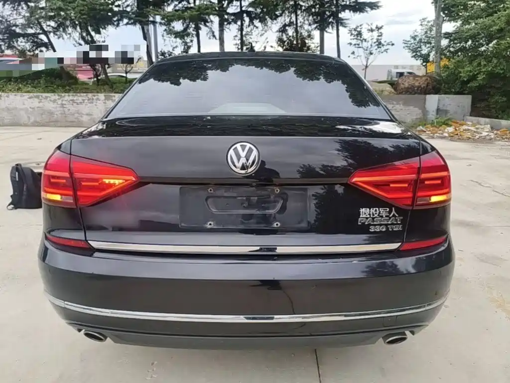 Volkswagen Passat — миниатюра 6