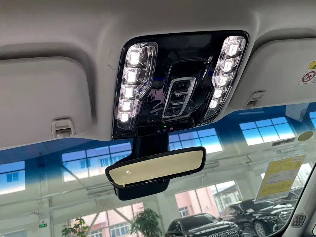 BUICK GL8 NEW ENERGY