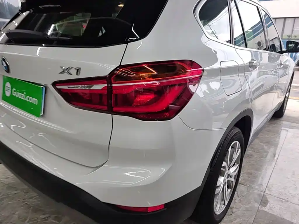 BMW X1 — миниатюра 8