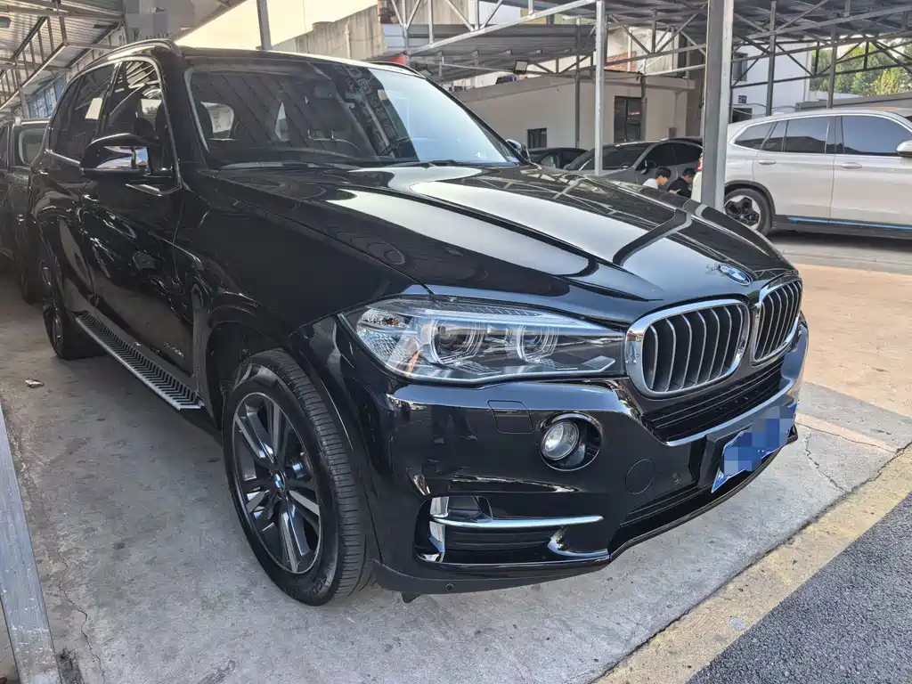 BMW X5 (Import)