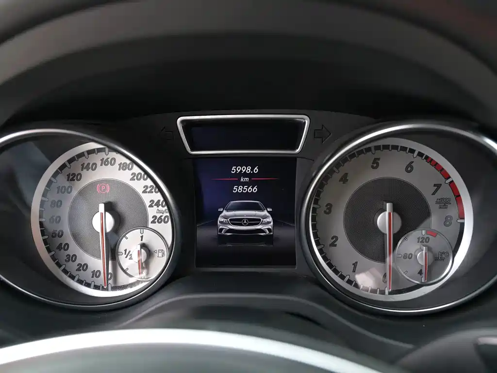 Mercedes-Benz CLA (Import) — миниатюра 11
