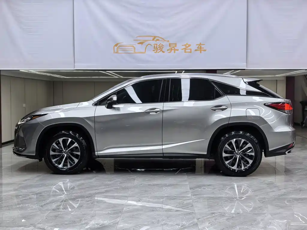 Lexus RX — миниатюра 7