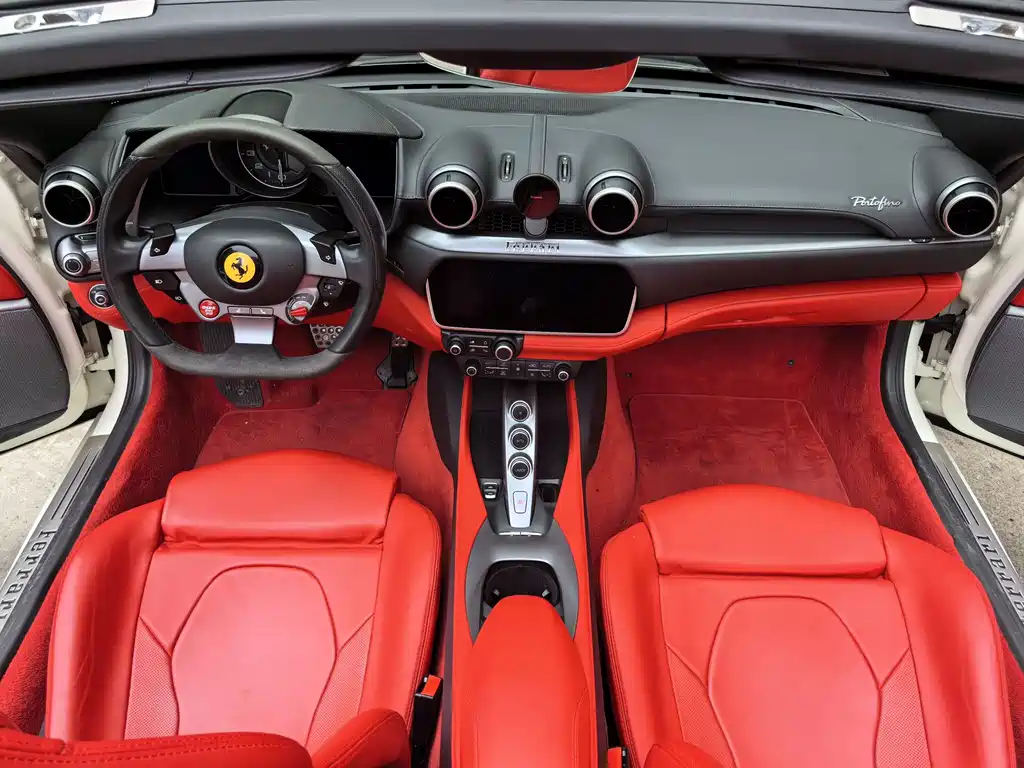 FERRARI PORTOFINO