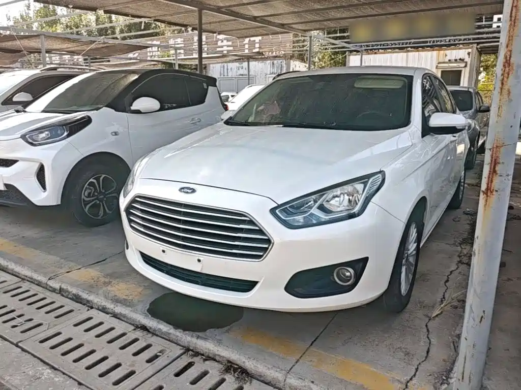 Ford Escort — миниатюра 2