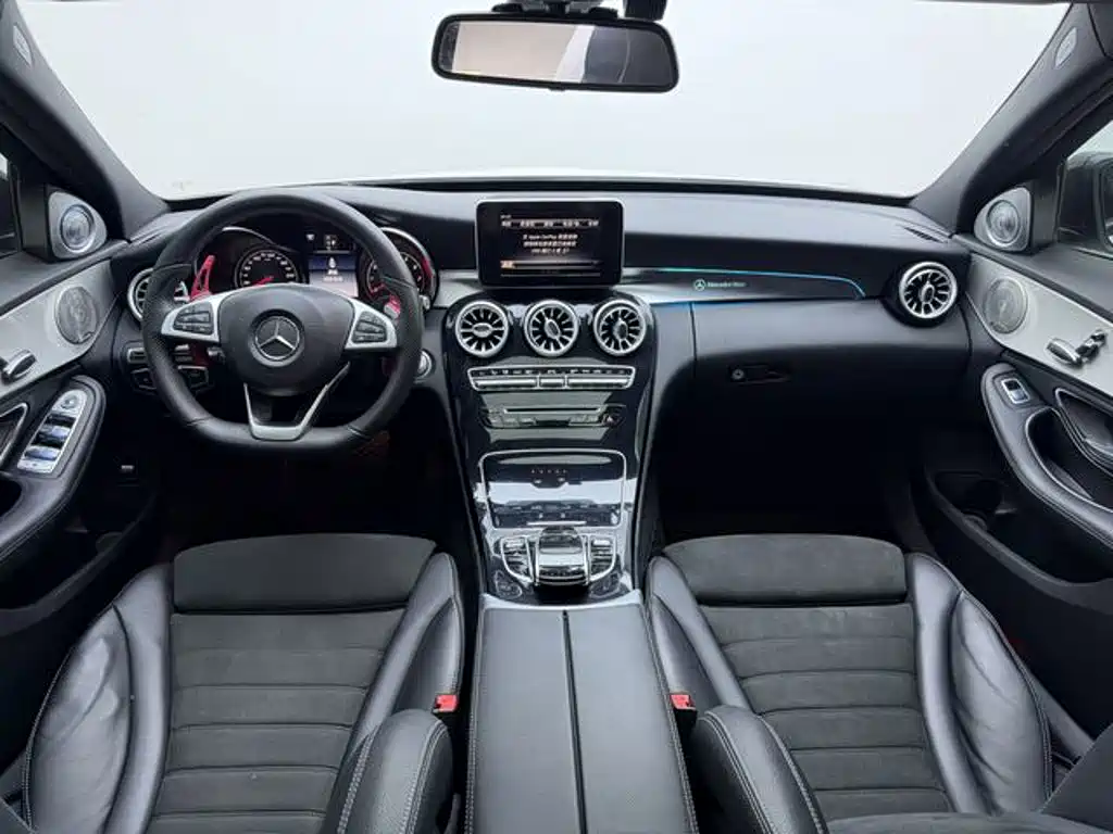 Mercedes-Benz C-Class — миниатюра 13