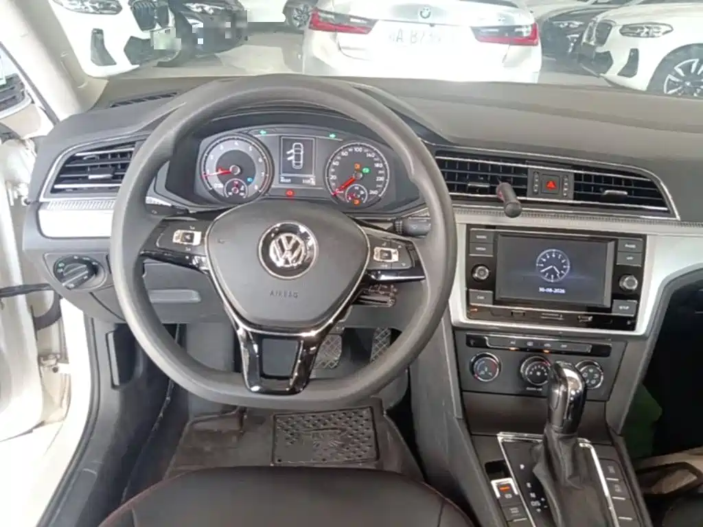 Volkswagen Lamando — миниатюра 11