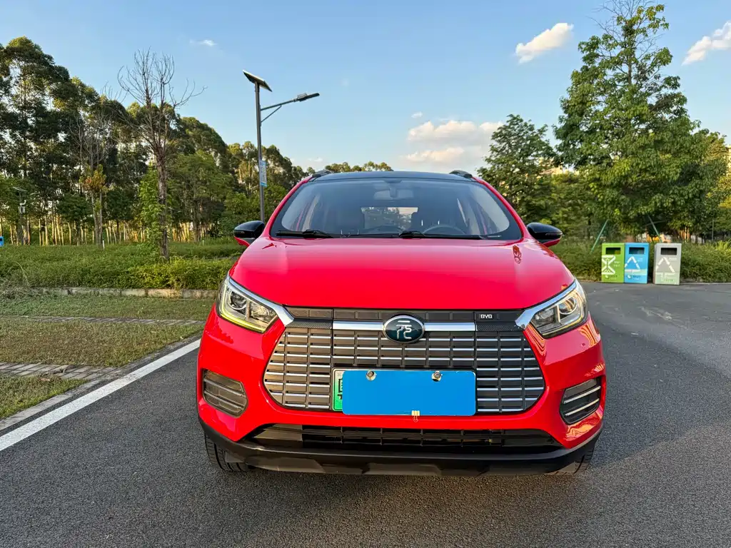 BYD Yuan EV — миниатюра 2