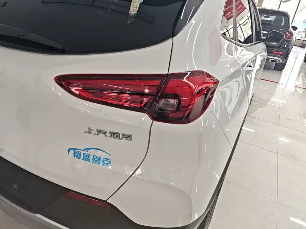 Buick Encore — миниатюра 8