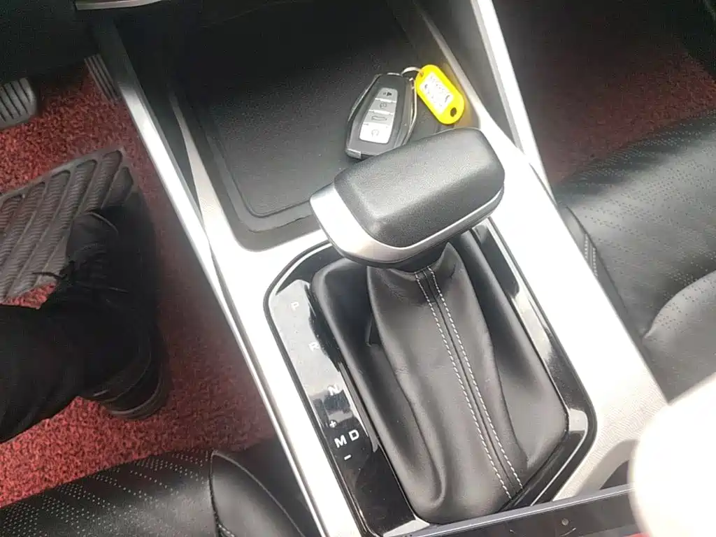 Geely Emgrand — миниатюра 14