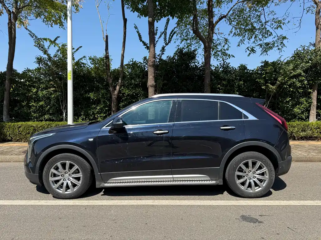 Cadillac XT4 — миниатюра 7
