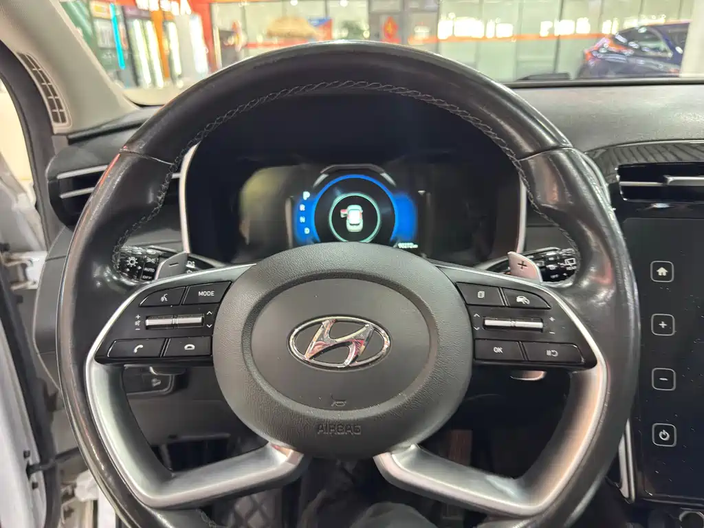 Hyundai Tucson — миниатюра 13