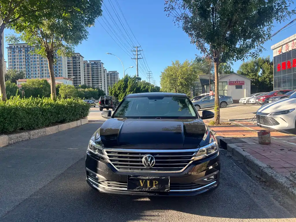 Volkswagen Lavida — миниатюра 2