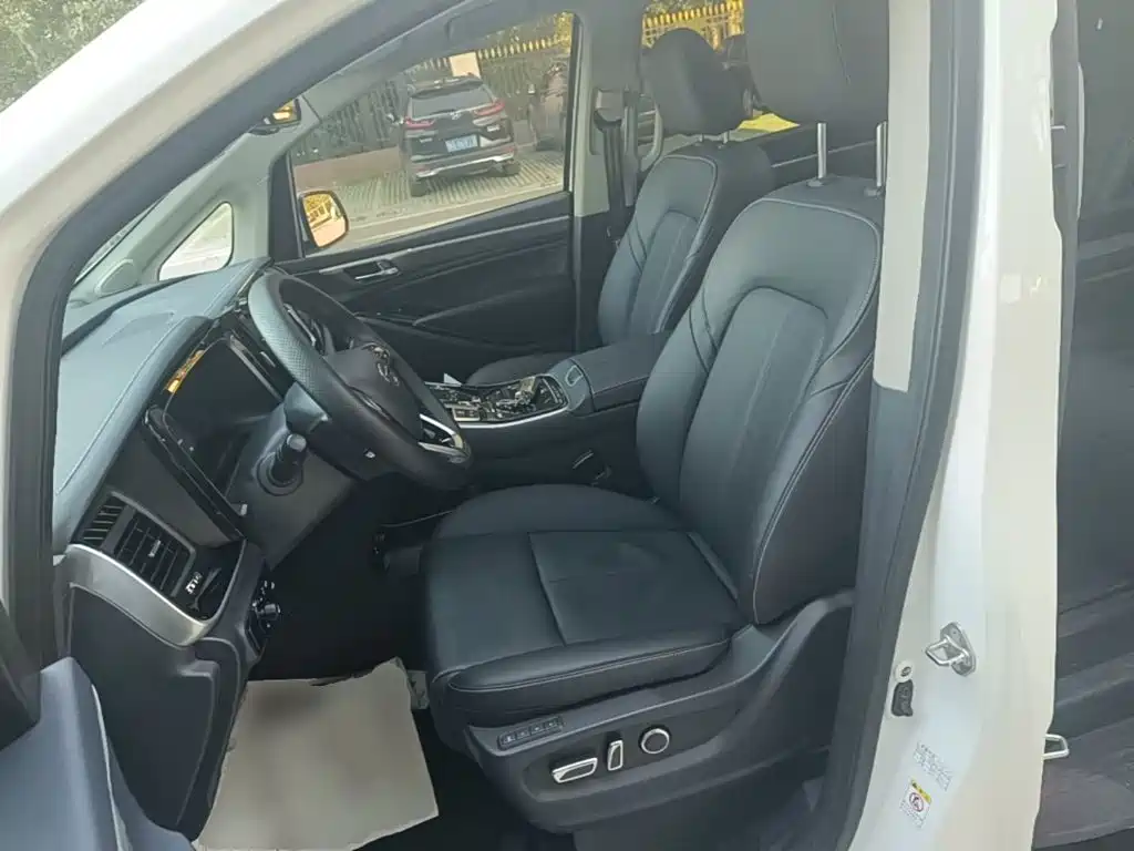 GAC Motor Trumpchi M8 — миниатюра 15