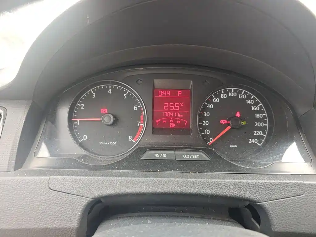 Volkswagen Santana — миниатюра 12
