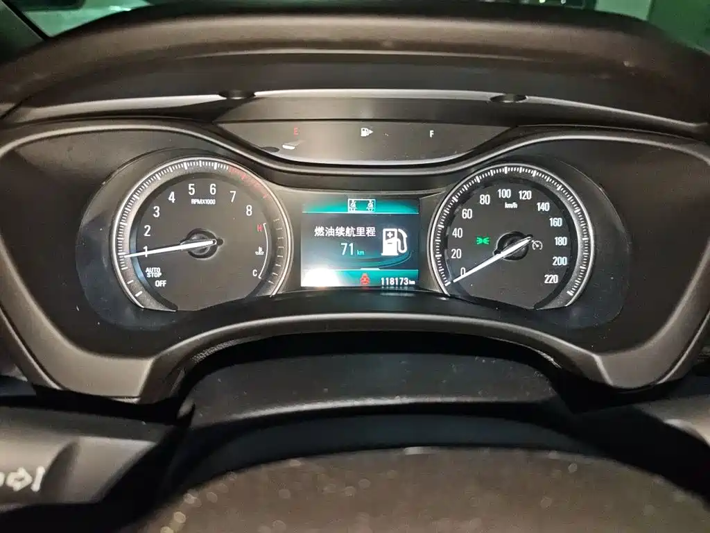 Buick GL6 — миниатюра 7