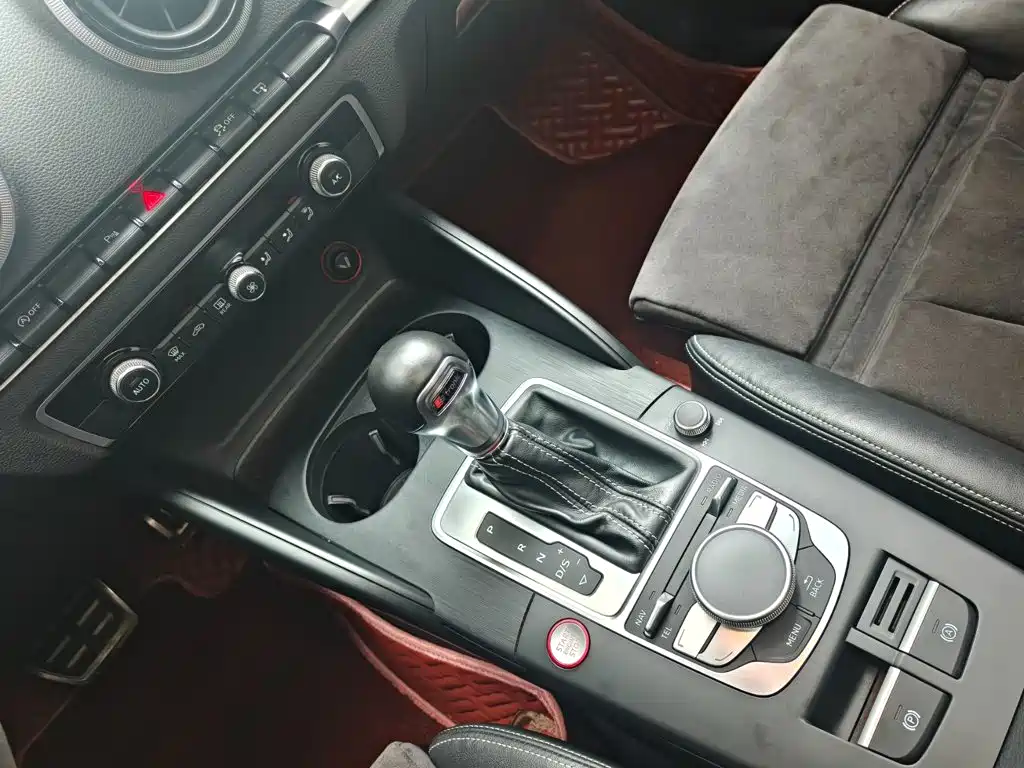 Audi S3 — миниатюра 7
