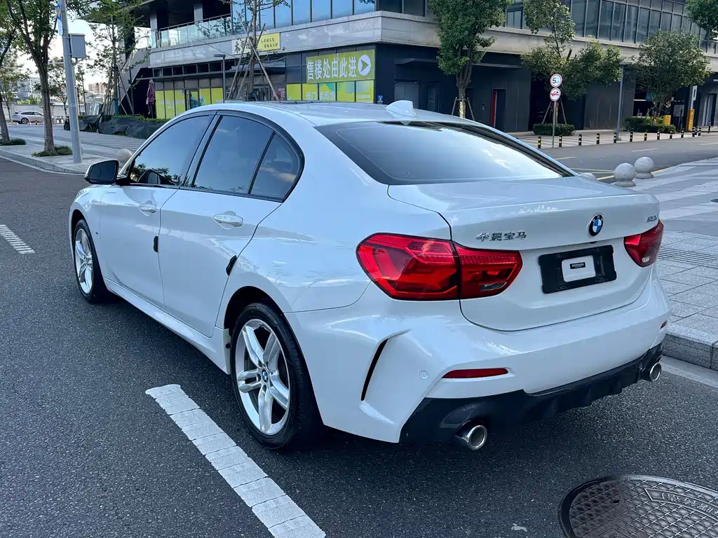 BMW 1 Series — миниатюра 15
