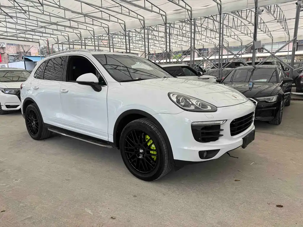 Porsche Cayenne Hybrid 2017