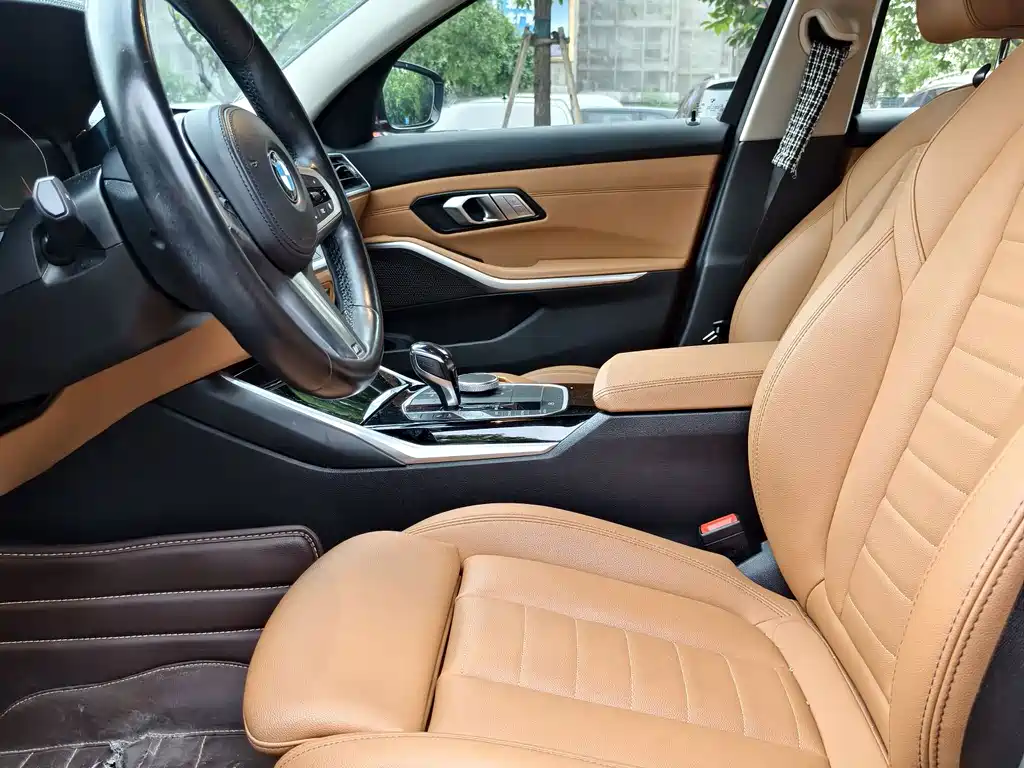 BMW 3 Series — миниатюра 7