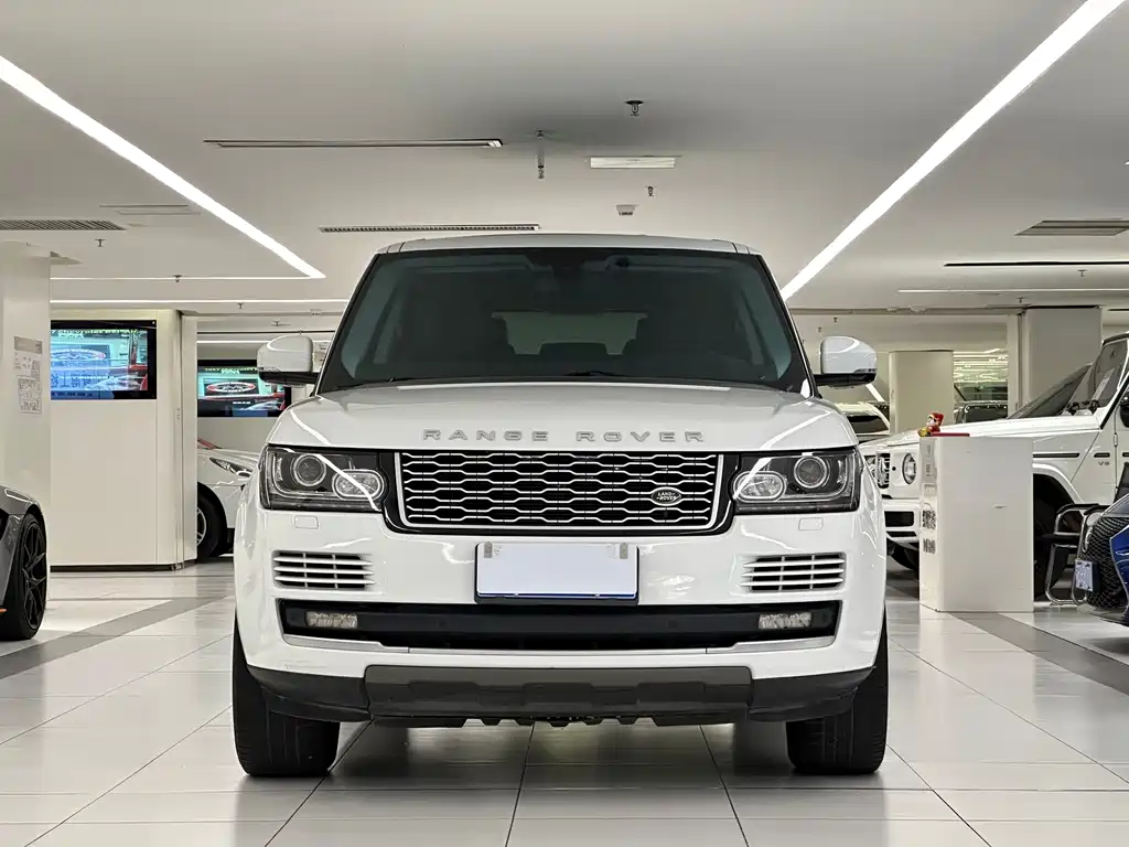 Land Rover Range Rover — миниатюра 2
