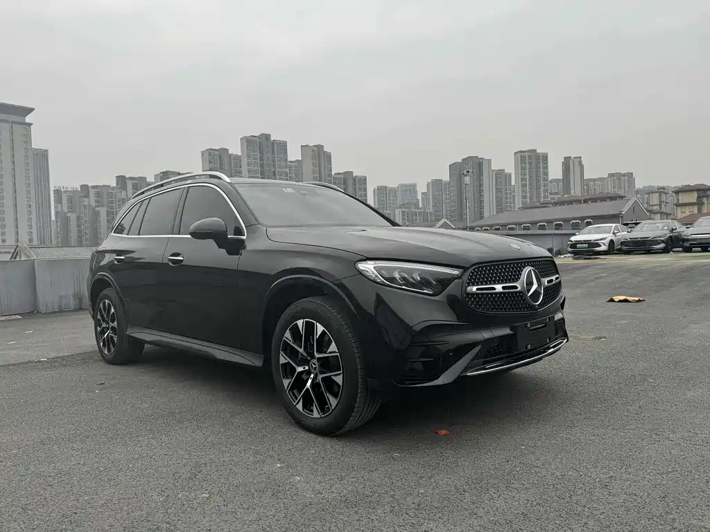 Mercedes-Benz GLC 2024 GLC 260 L 4MATIC 7 мест