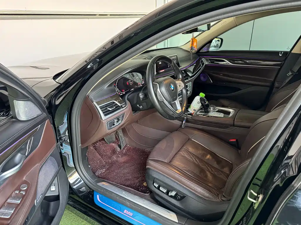 BMW 7 Series 7 2021 730Li Luxury