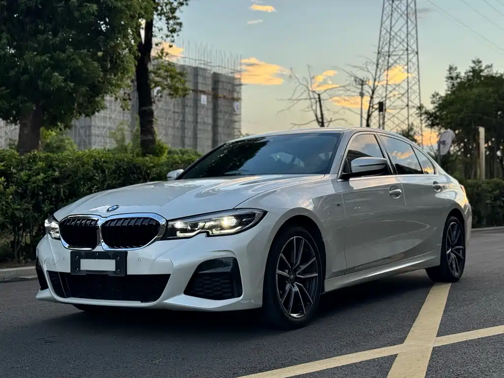BMW 3 Series 2020