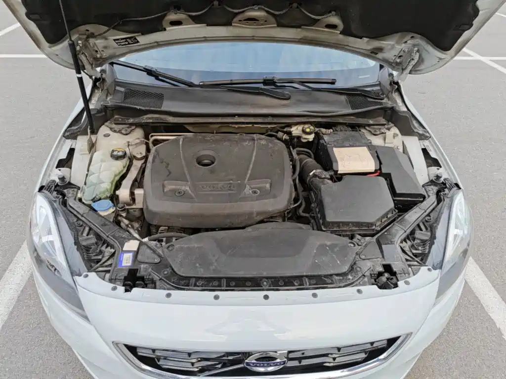 Volvo V40 — миниатюра 16