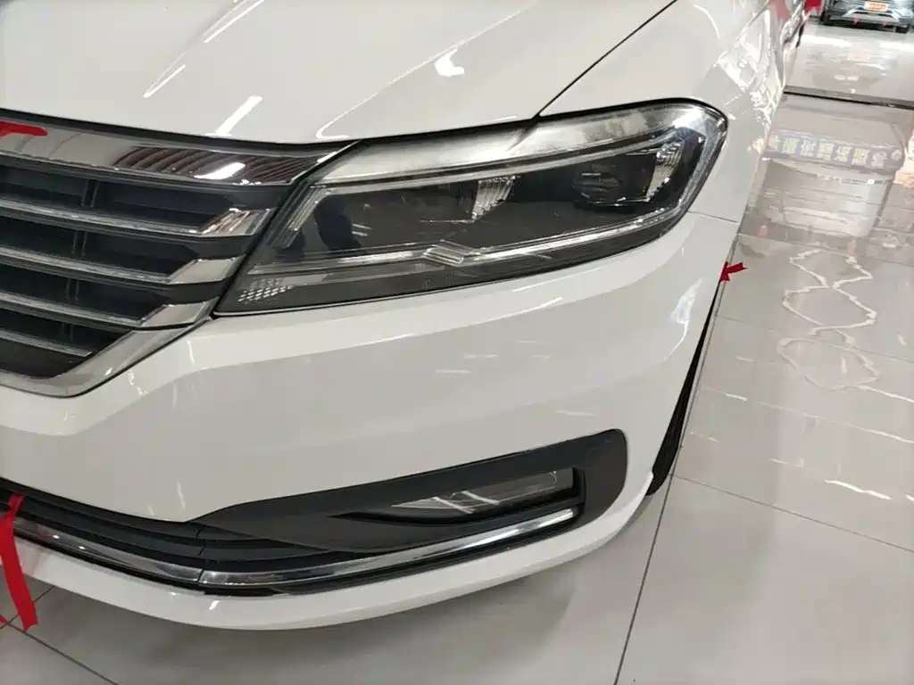 Volkswagen Lavida — миниатюра 24
