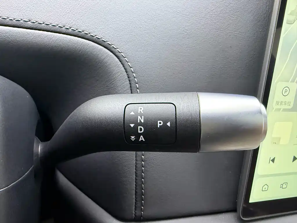 Li Auto Li L9 — миниатюра 16