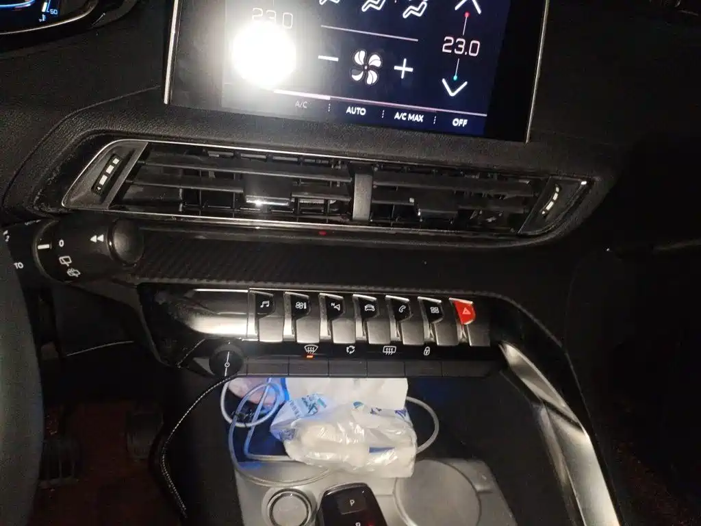 Peugeot 5008 — миниатюра 6