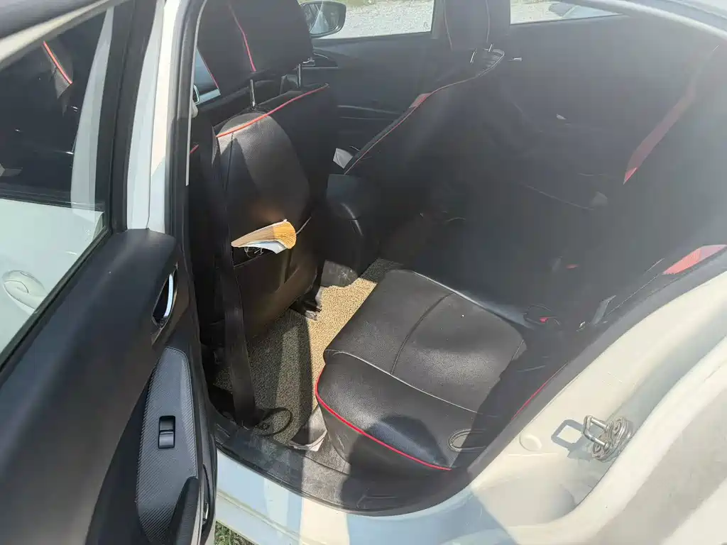 Mazda 3 Axela — миниатюра 4