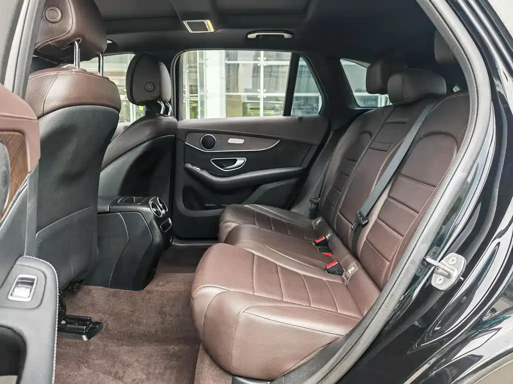 Mercedes-Benz GLC 2020 GLC 260 L 4MATIC Luxury