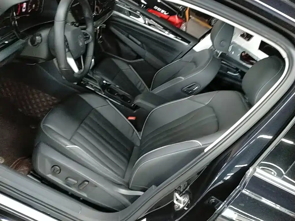 Volkswagen Passat — миниатюра 15