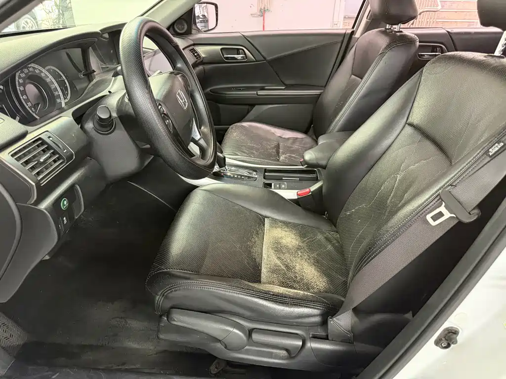Honda Accord — миниатюра 5