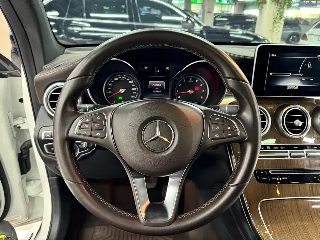 Mercedes-Benz GLC Coupe — миниатюра 11