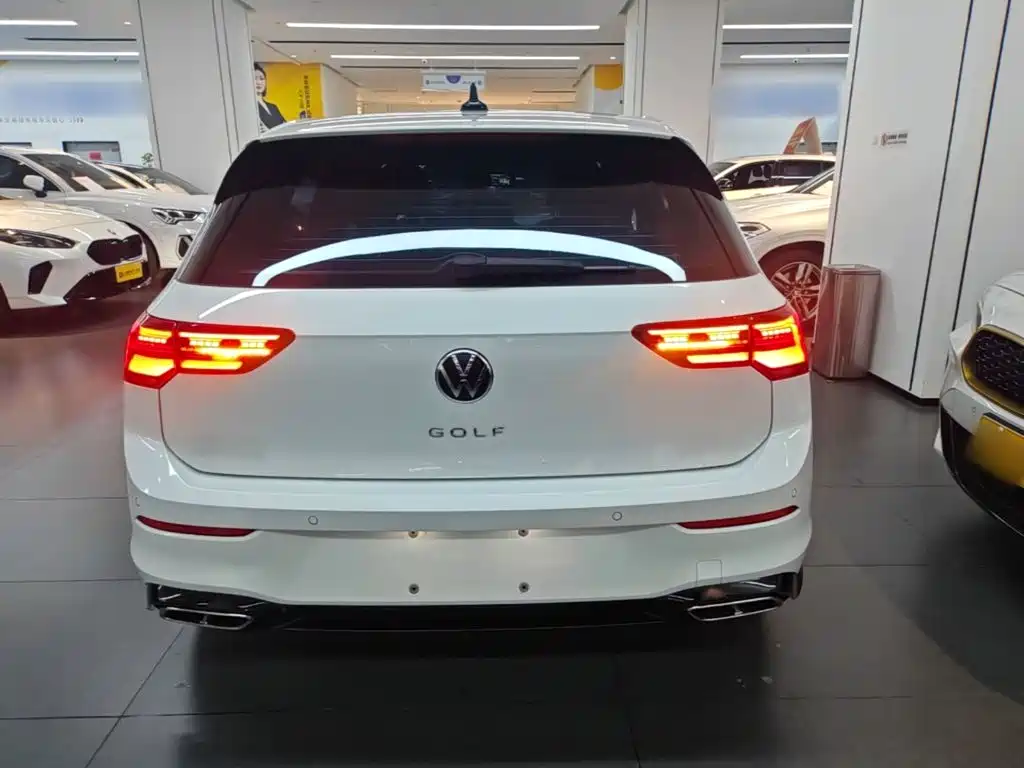 Volkswagen Golf — миниатюра 6
