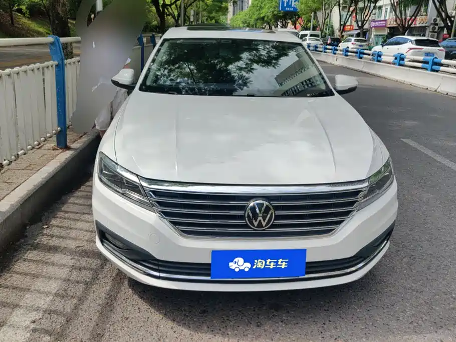 Volkswagen Lavida — миниатюра 2