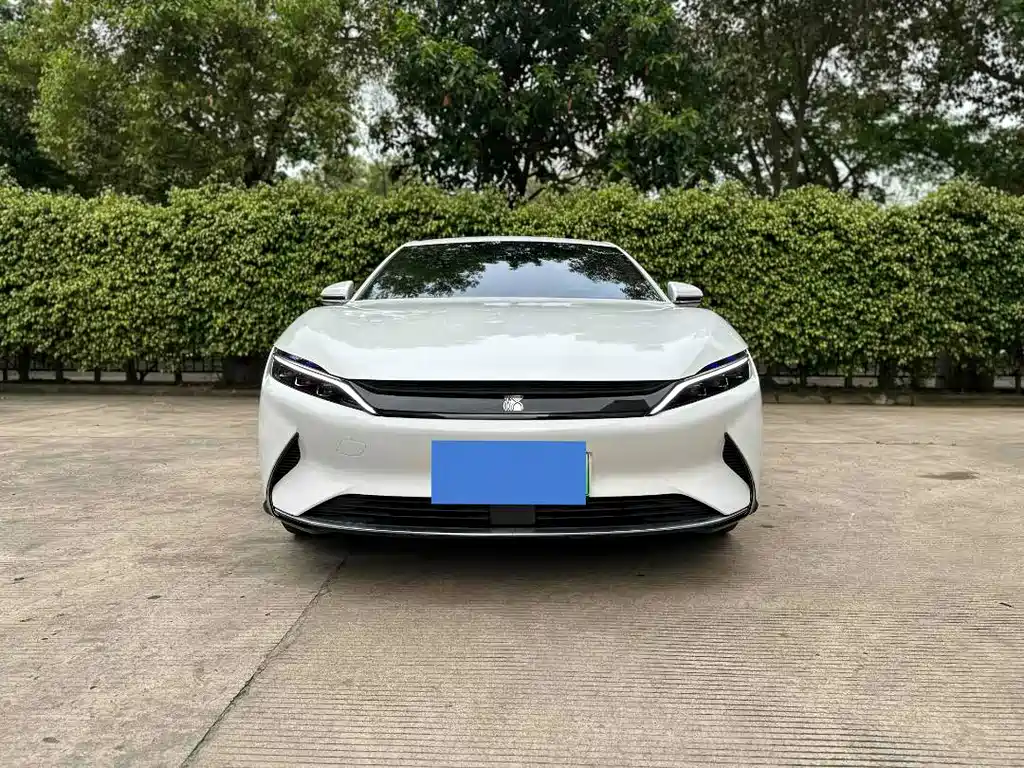 Byd Han 2022