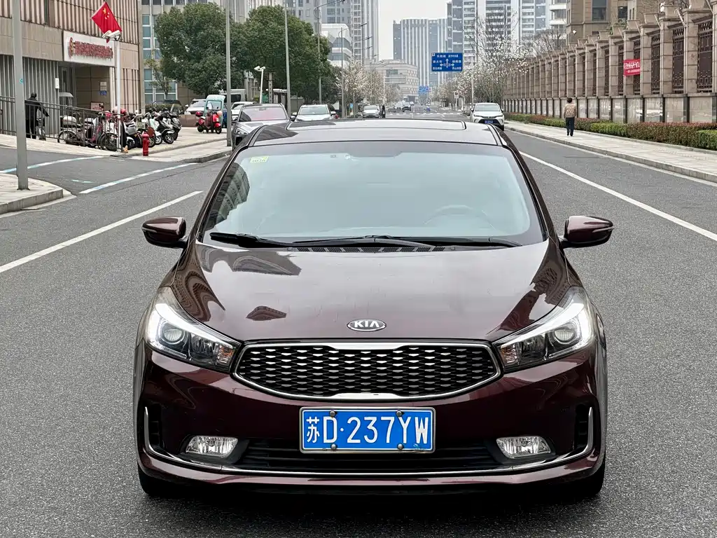 KIA K3