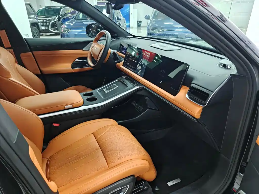 XPeng G9 — миниатюра 11