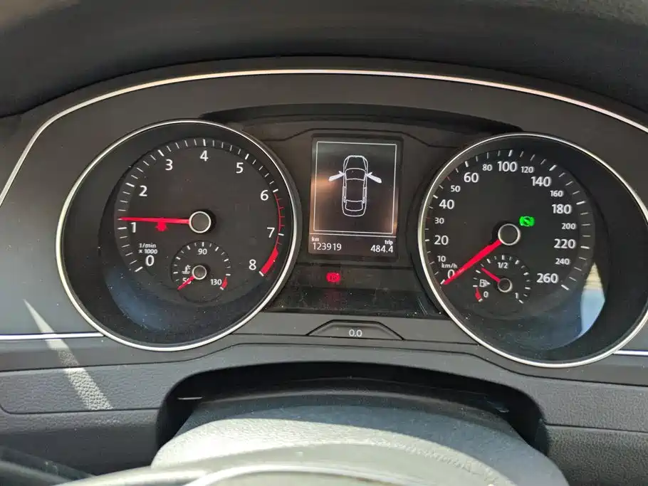 Volkswagen Magotan — миниатюра 14