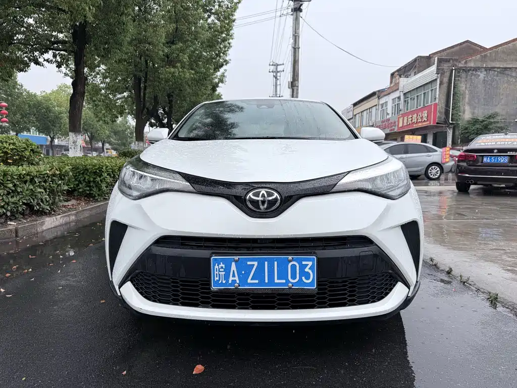 Toyota C-HR — миниатюра 2