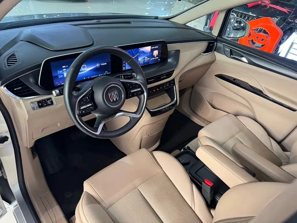 Buick GL8 Hybrid — миниатюра 20