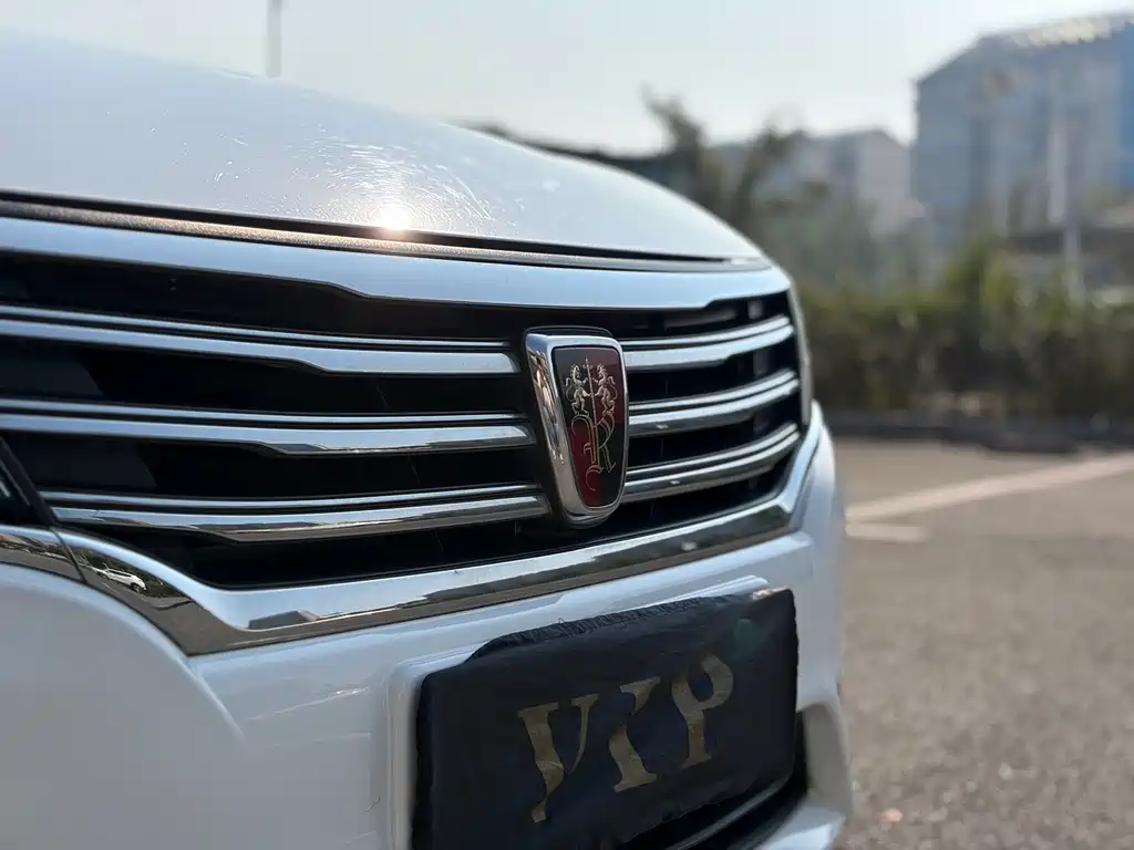 Roewe i6 Classic — миниатюра 10